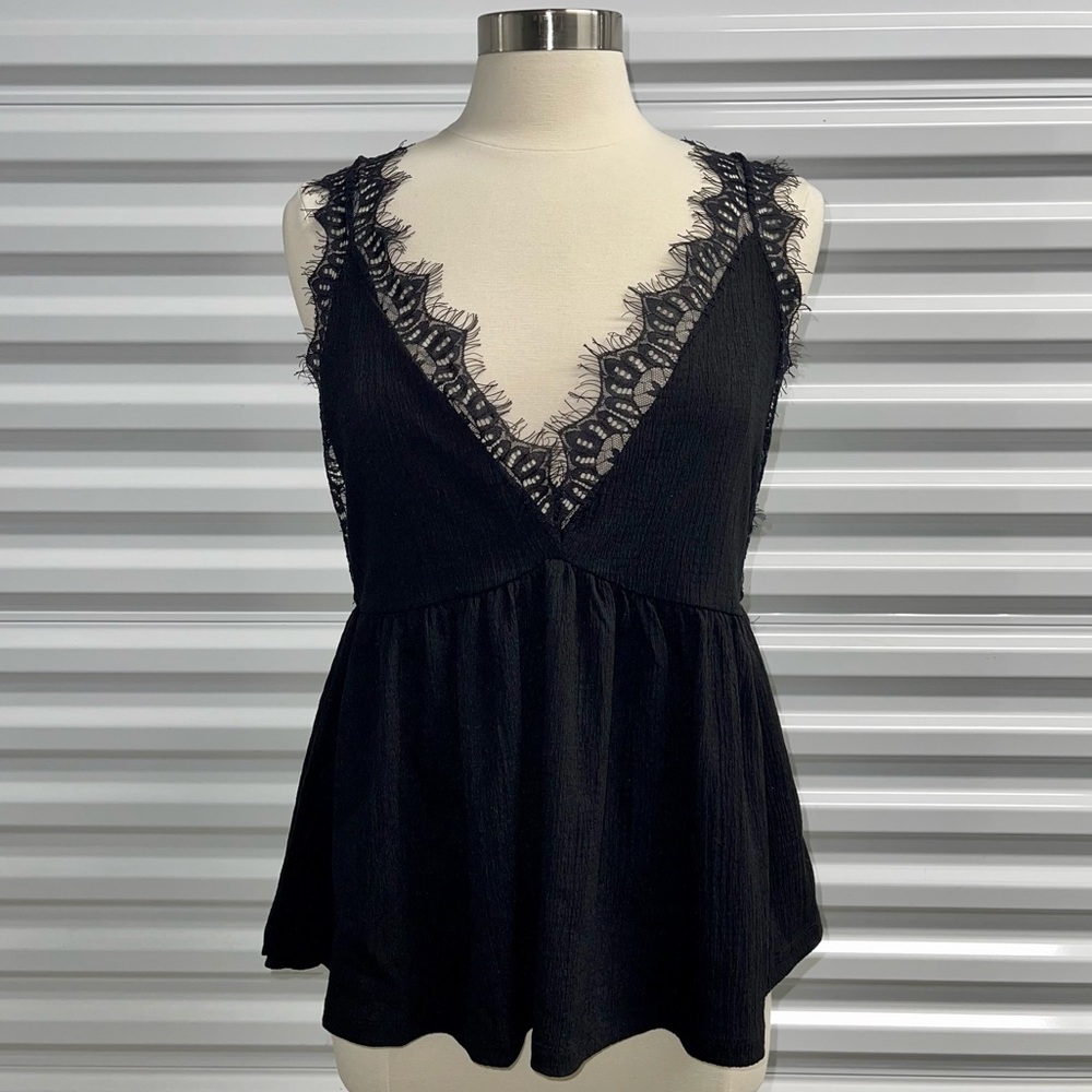 Urban Outfitters • Lucy Lace Babydoll Tank Top